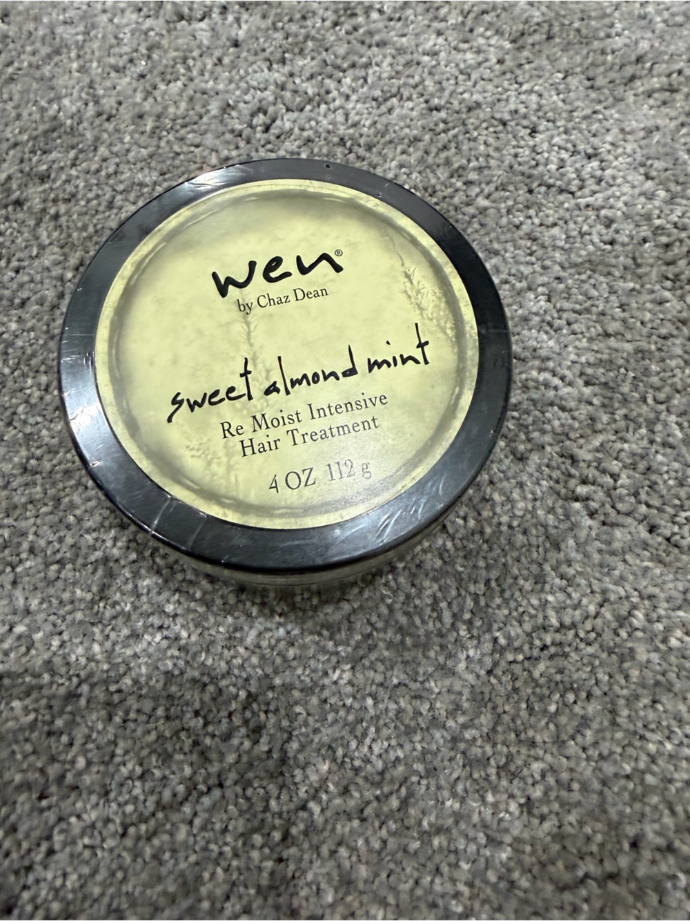 WEN Sweet Almond Mint Hair Treatment — Pale Green & Black Tin